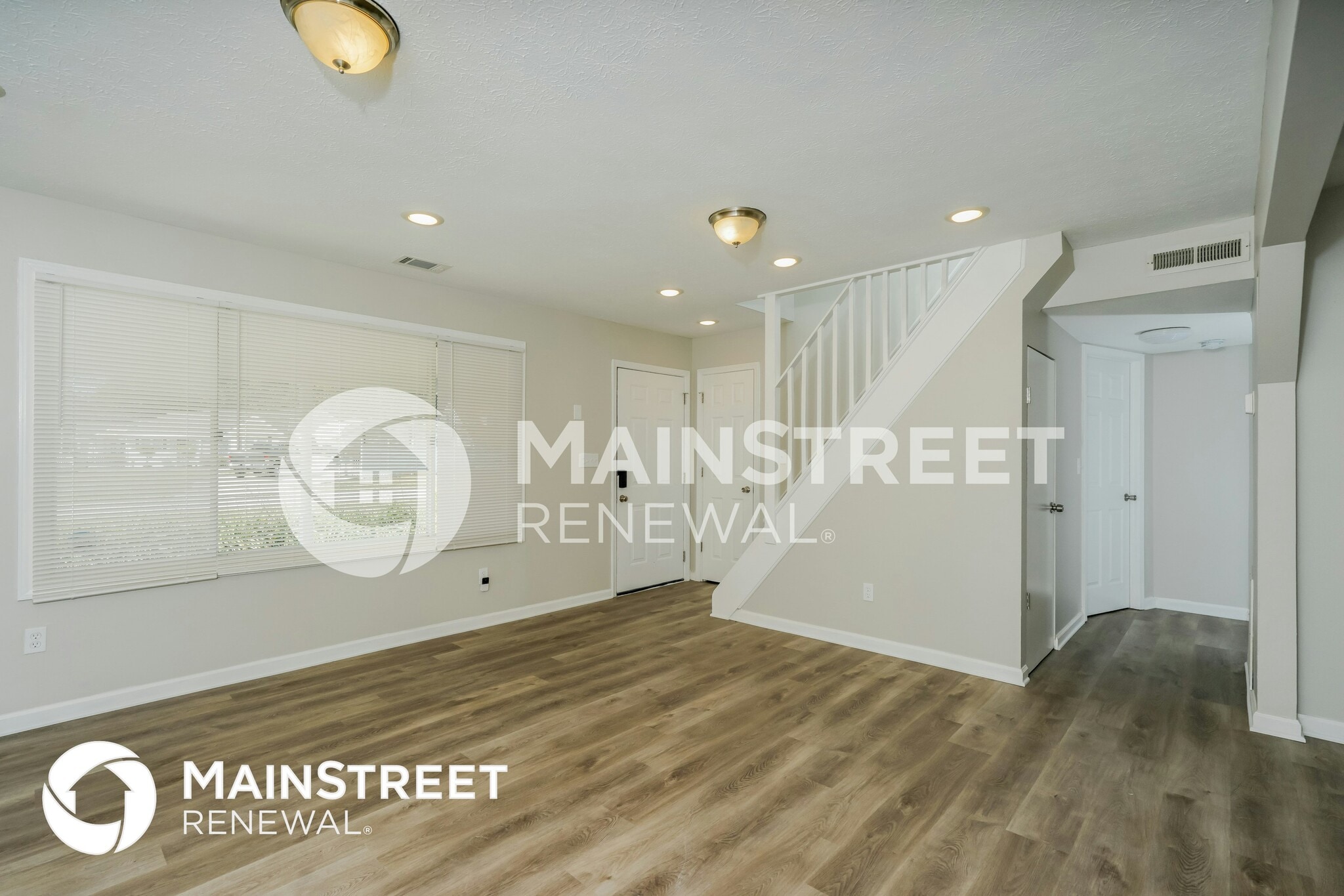 Building Photo - 9335 Donerail Way