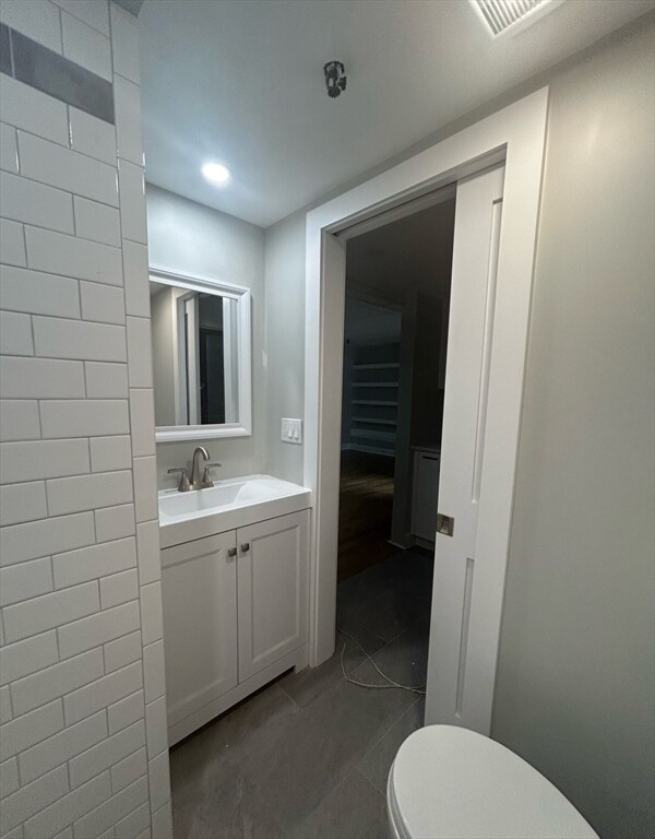 Building Photo - 857 Beacon St