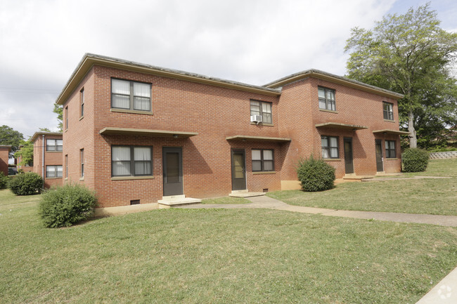 Community - Oak View Apartments