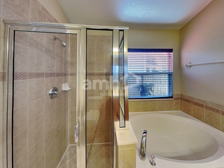 Building Photo - 2752 Wood Stork Trl