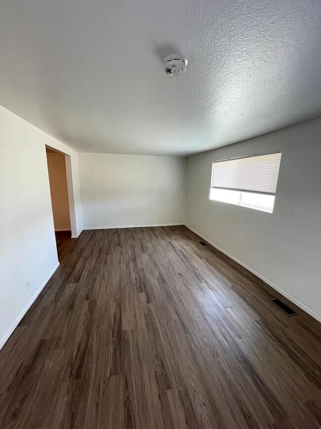 Building Photo - 8262 W 3500 S