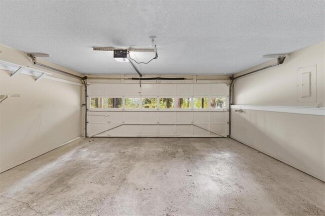 Building Photo - 1211 Whitlock Ridge Dr