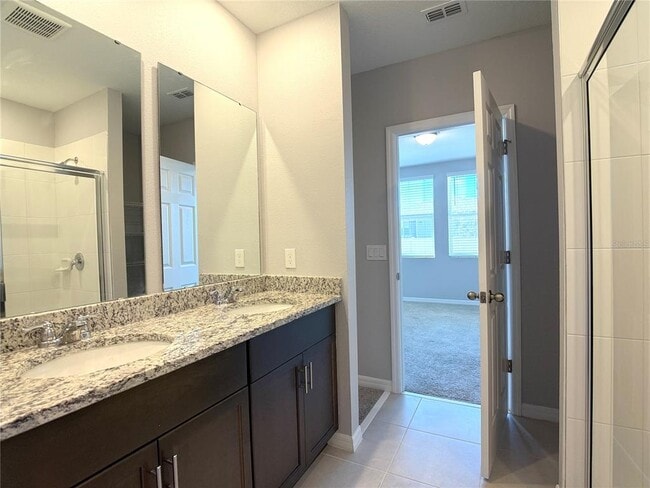 Building Photo - 3063 Laurel Oak Ln