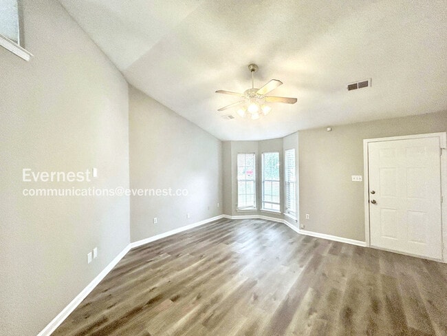 Building Photo - 4351 Kentbrook Dr