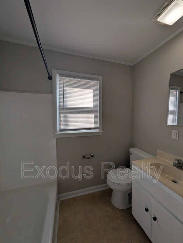 Building Photo - 314 Country Estates Dr