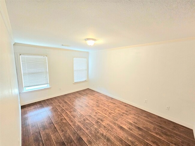 Building Photo - 16211 Noblewood Way