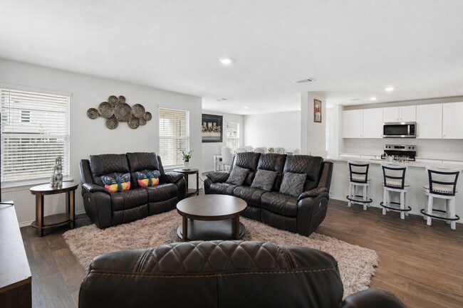 Building Photo - New 4-bed 3-bath home available near Lackland AFB! Move in Now!
