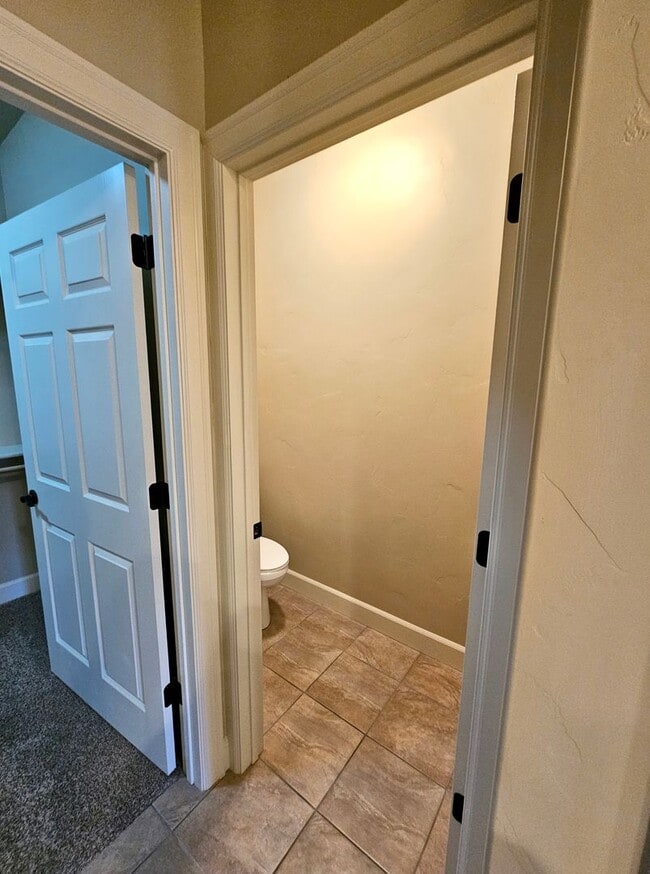 Building Photo - 2817 Tuscanna Dr