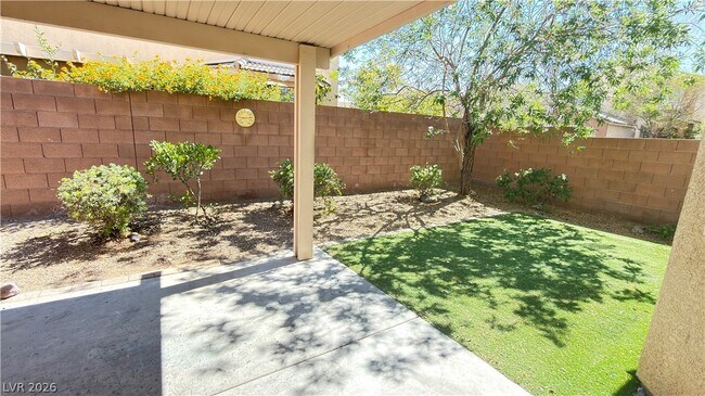 Building Photo - 6675 Prairie Dusk Dr