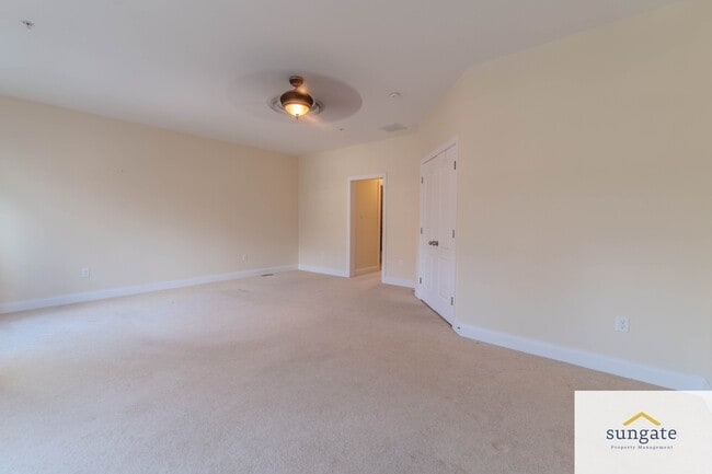 Building Photo - 11227 Terrace Ln