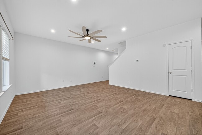 Building Photo - 14128 Upper Gardenia Ln