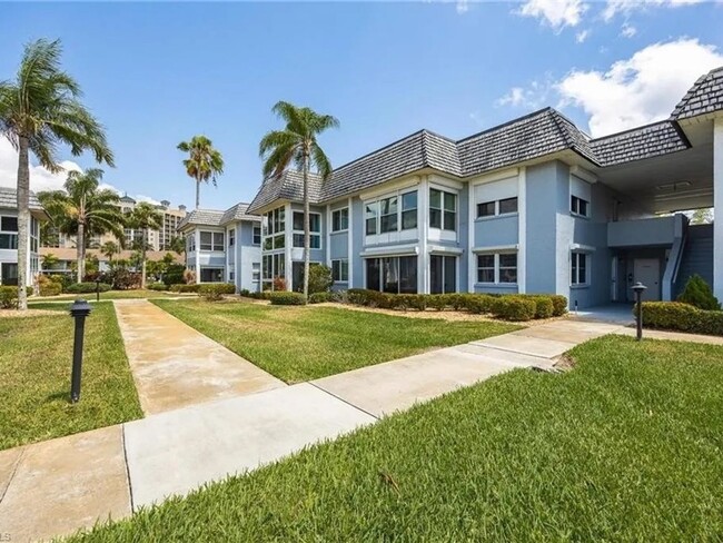 Primary Photo - STUNNING 2/2 SEASONAL RENTAL IN KEY HARBOR