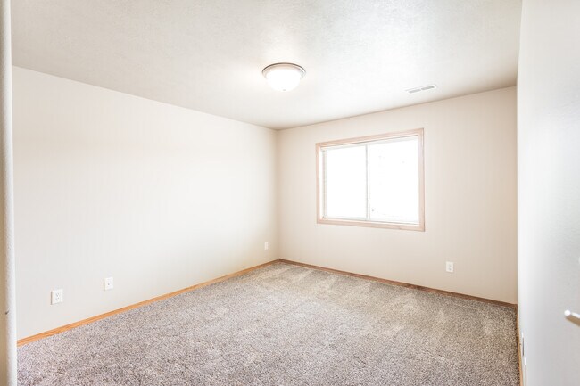 Building Photo - 2500 N Wright Ave