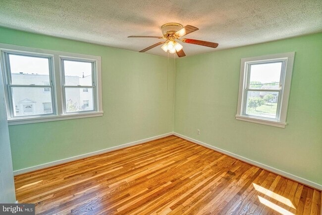 Building Photo - 2818 Iverson St