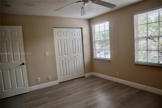 Building Photo - 8656 S Southgate Shores Cir