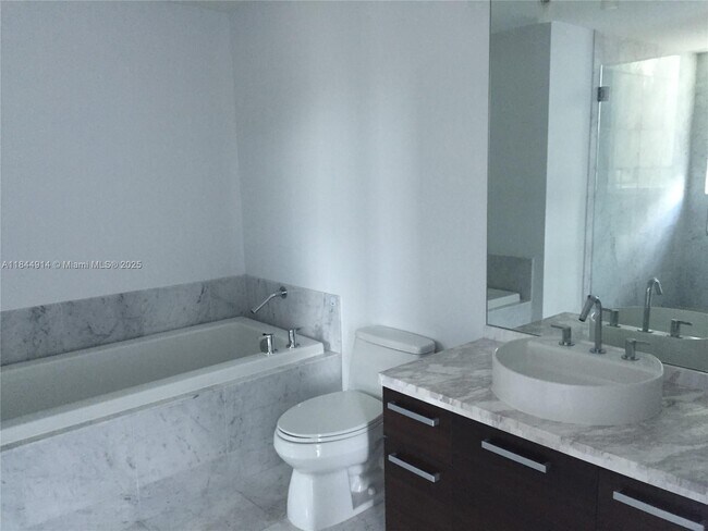 Building Photo - 244 Biscayne Blvd