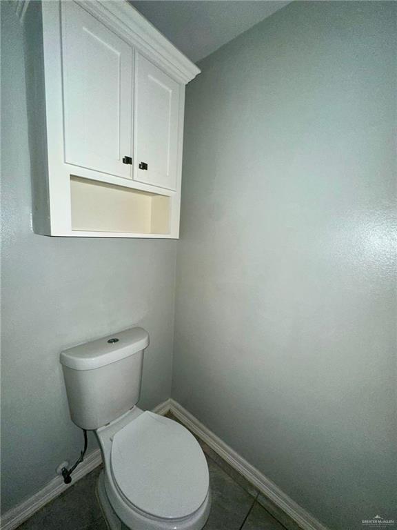 Building Photo - 16 Teak Dr