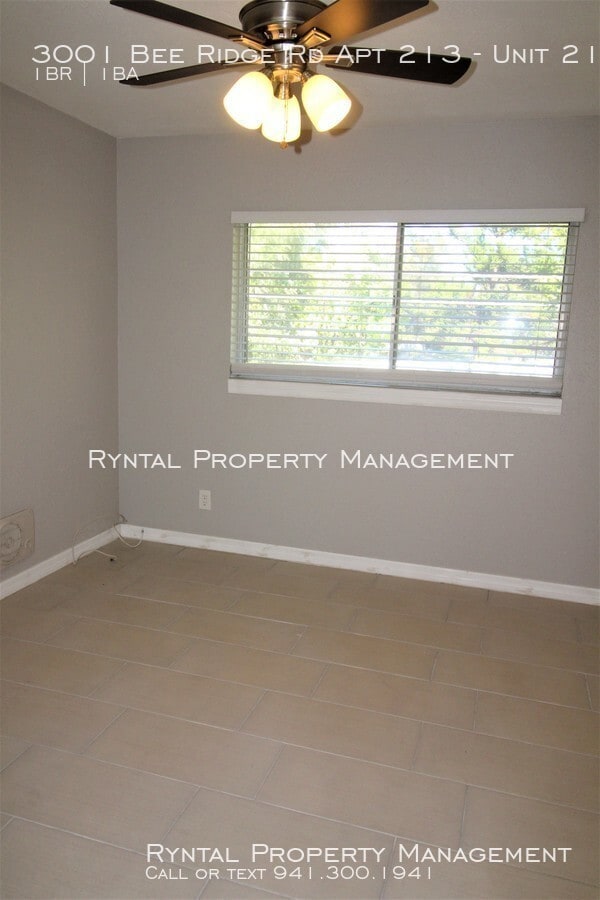 Building Photo - 3001 BEE RIDGE Rd