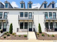 Building Photo - 130 Iberville St