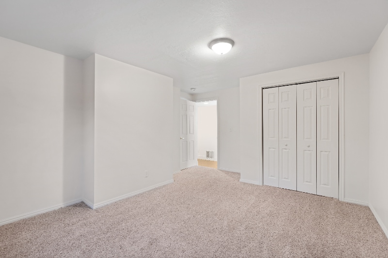 Building Photo - 685 N 660 W