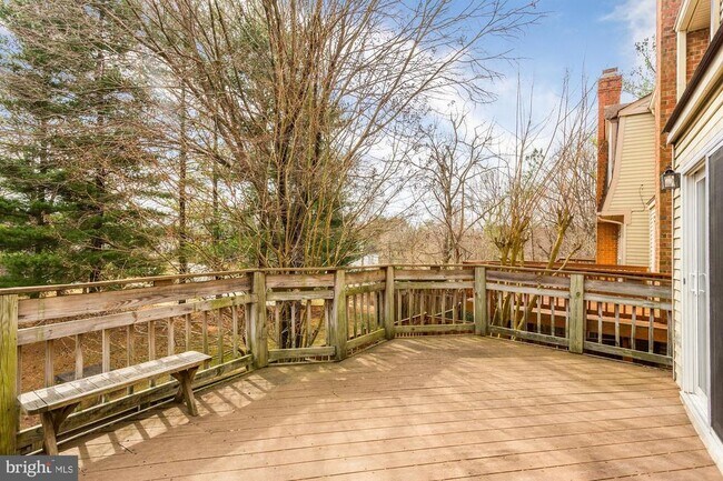 Building Photo - 10107 Galsworthy Pl