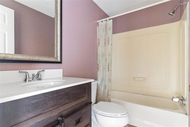 Building Photo - 14702 Scarlet Oak Dr
