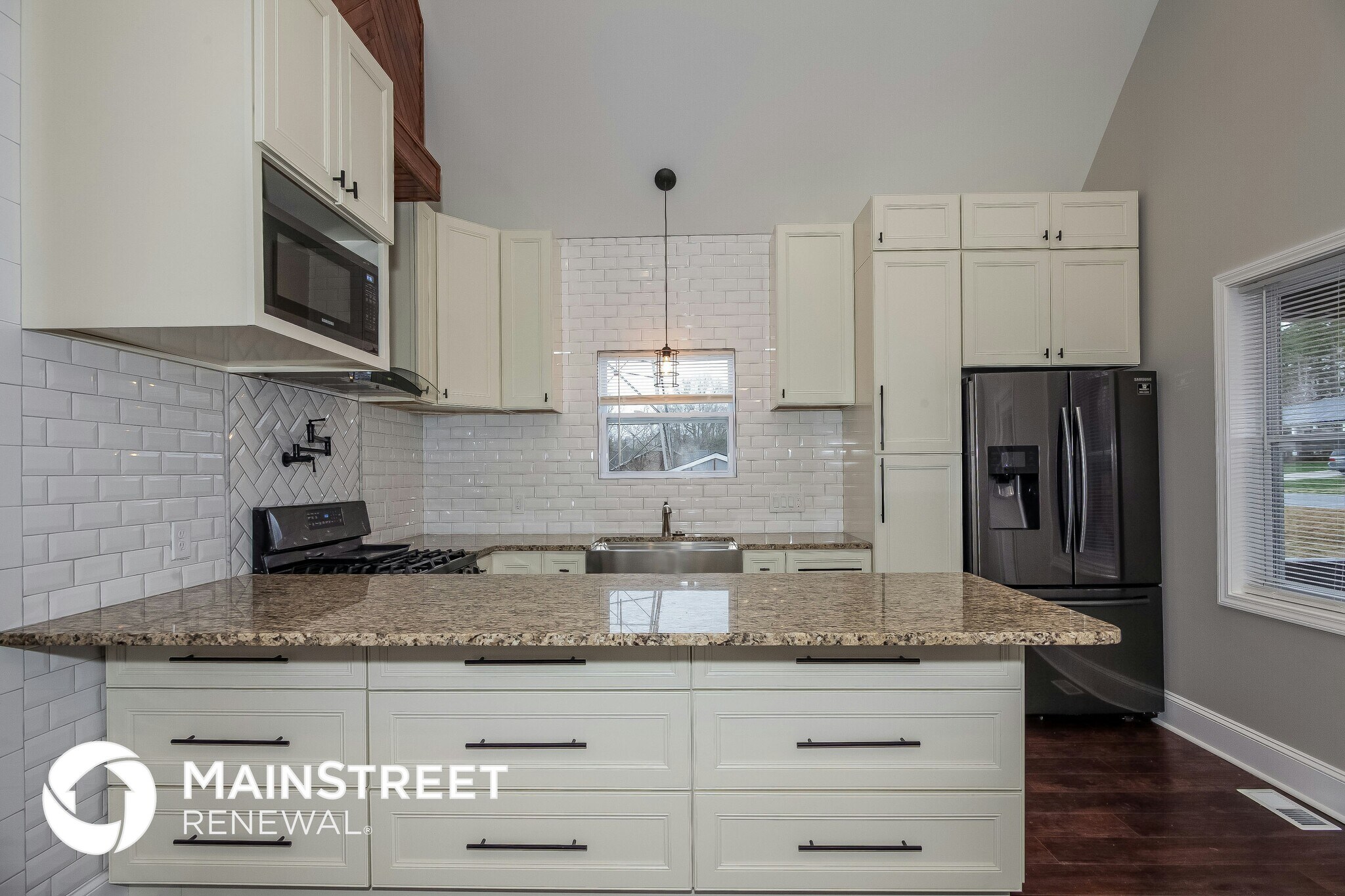 Building Photo - 8135 Westbourne Dr