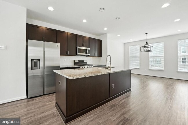 Building Photo - 8162 Agnes Ln