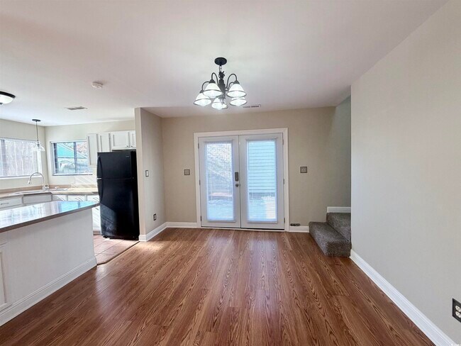 Building Photo - 6517 Valene Ct