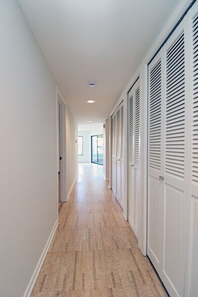 Building Photo - 1320 SW Hall St