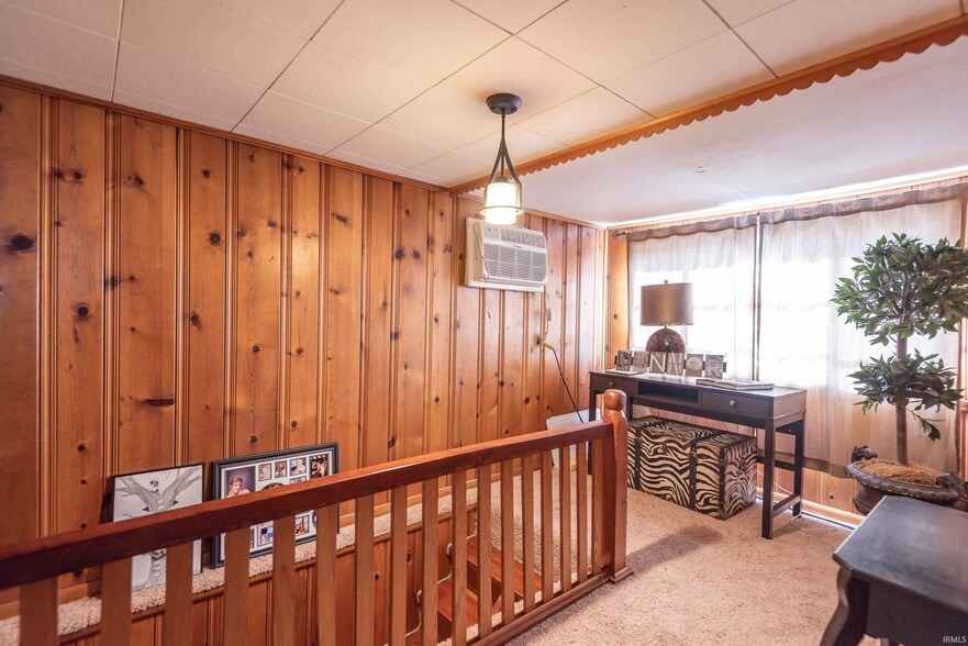 Loft area - 125 S State Road 446