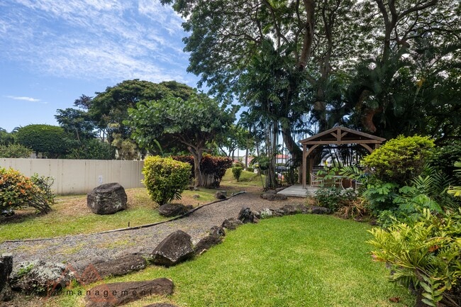 Building Photo - 6750 Hawaii Kai Dr