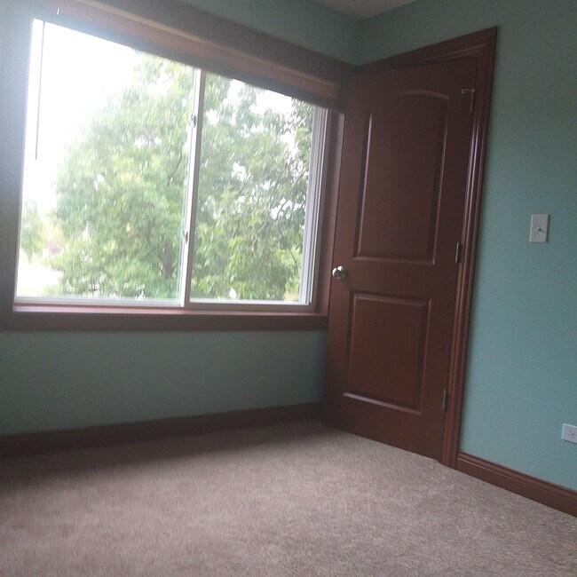 Building Photo - 37483 Illinois Rte 59