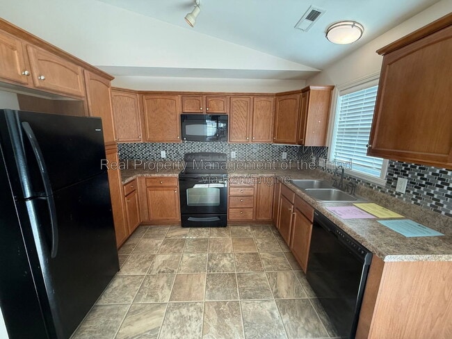 Building Photo - 5817 Huckleberry Ct
