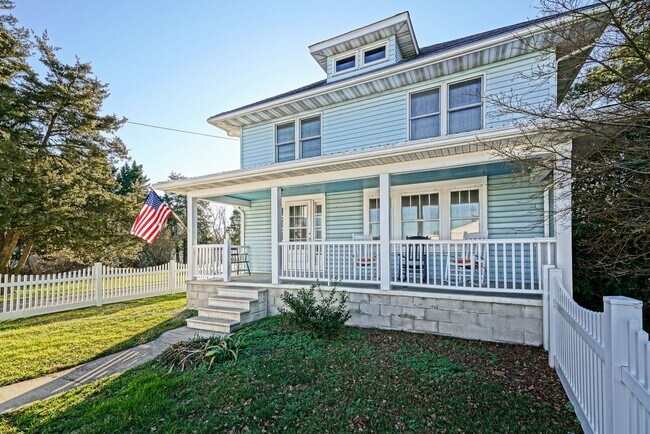 Primary Photo - Harbeson Farmhouse
