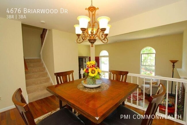 Building Photo - 4676 Briarwood Dr