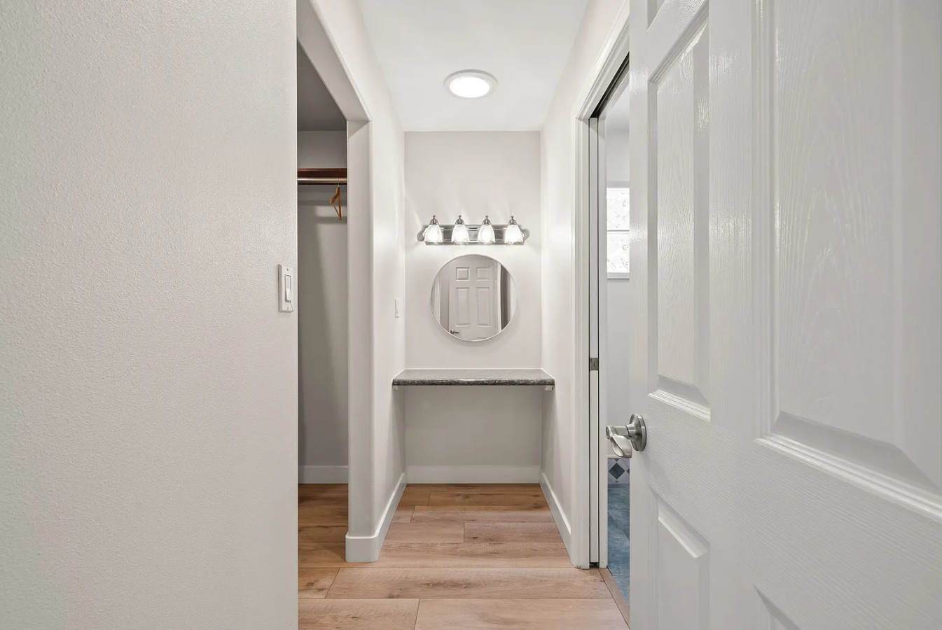 Primary Bathroom - 5441 Richmond Ave