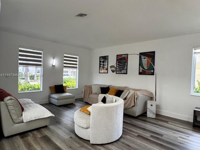 Building Photo - 19232 N Gardenia Ave