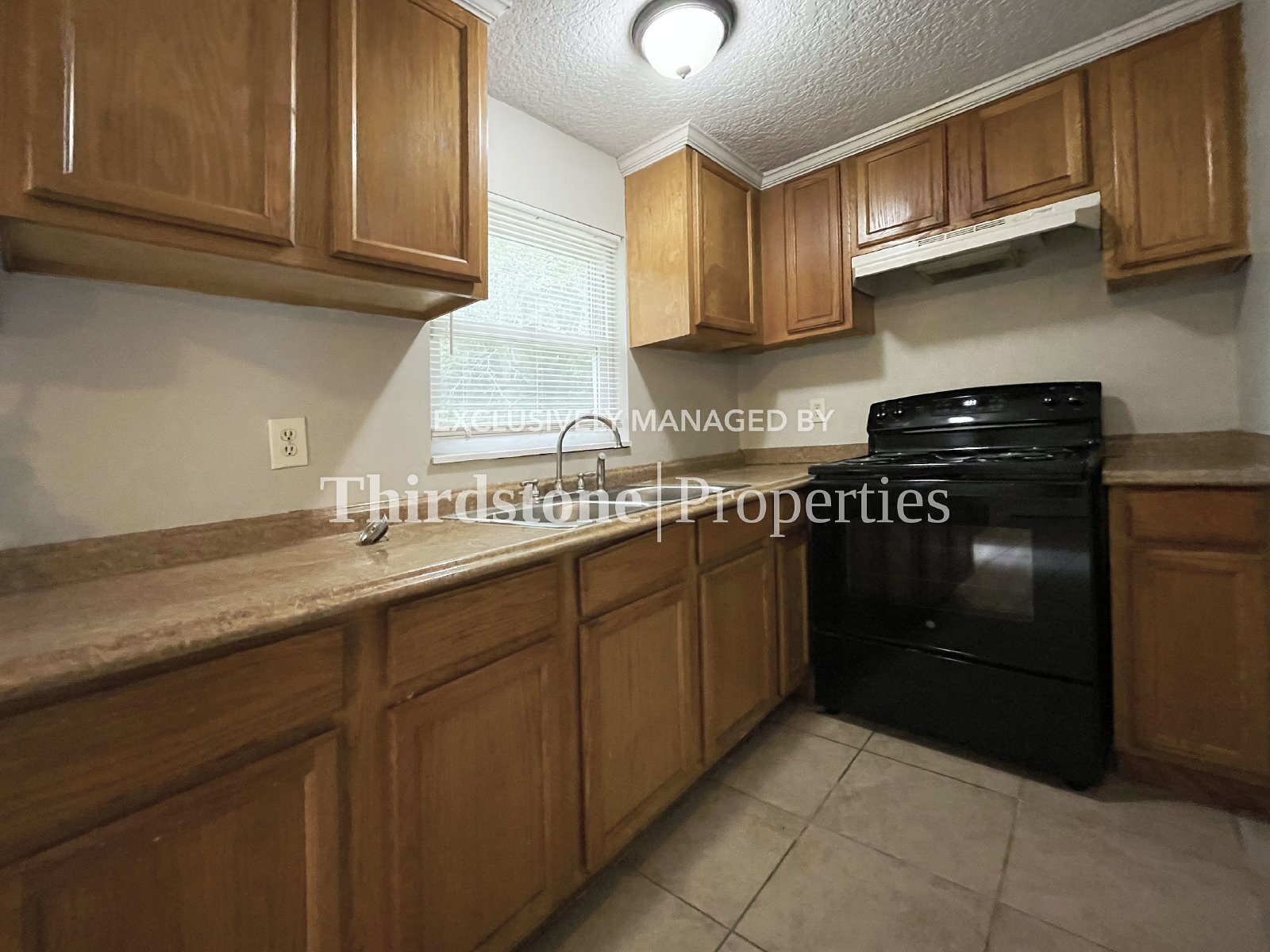 Building Photo - 2912 W 15th St