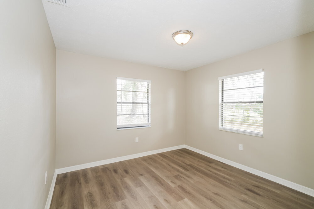 Building Photo - 22853 Fern Ct