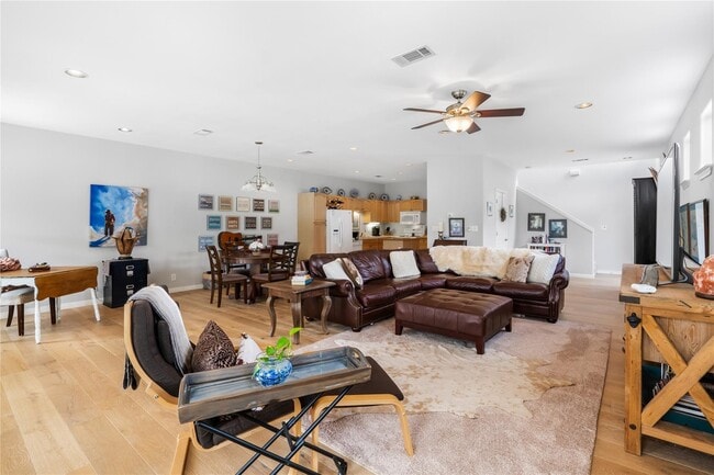 Building Photo - 5500 Sunset Ridge