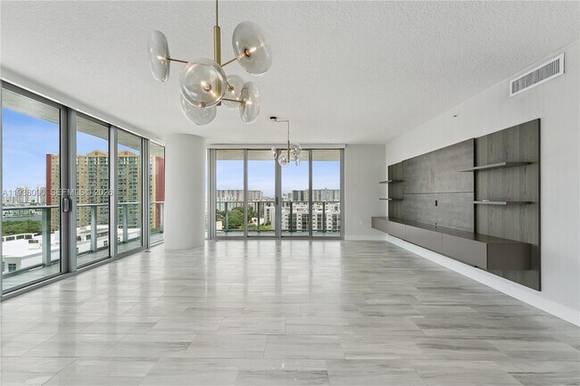 Building Photo - 300 Sunny Isles Blvd