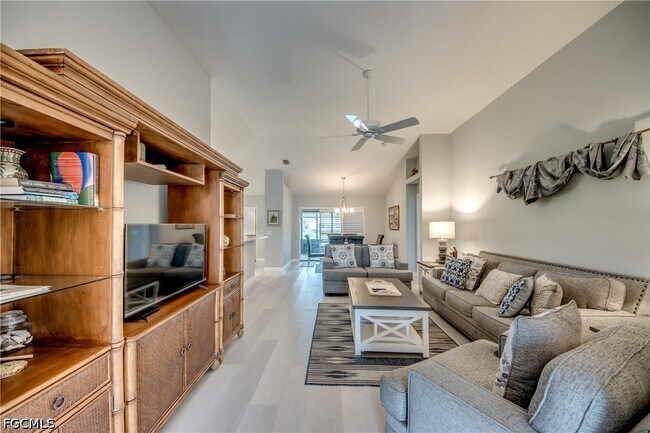 Building Photo - 15472 Admiralty Cir