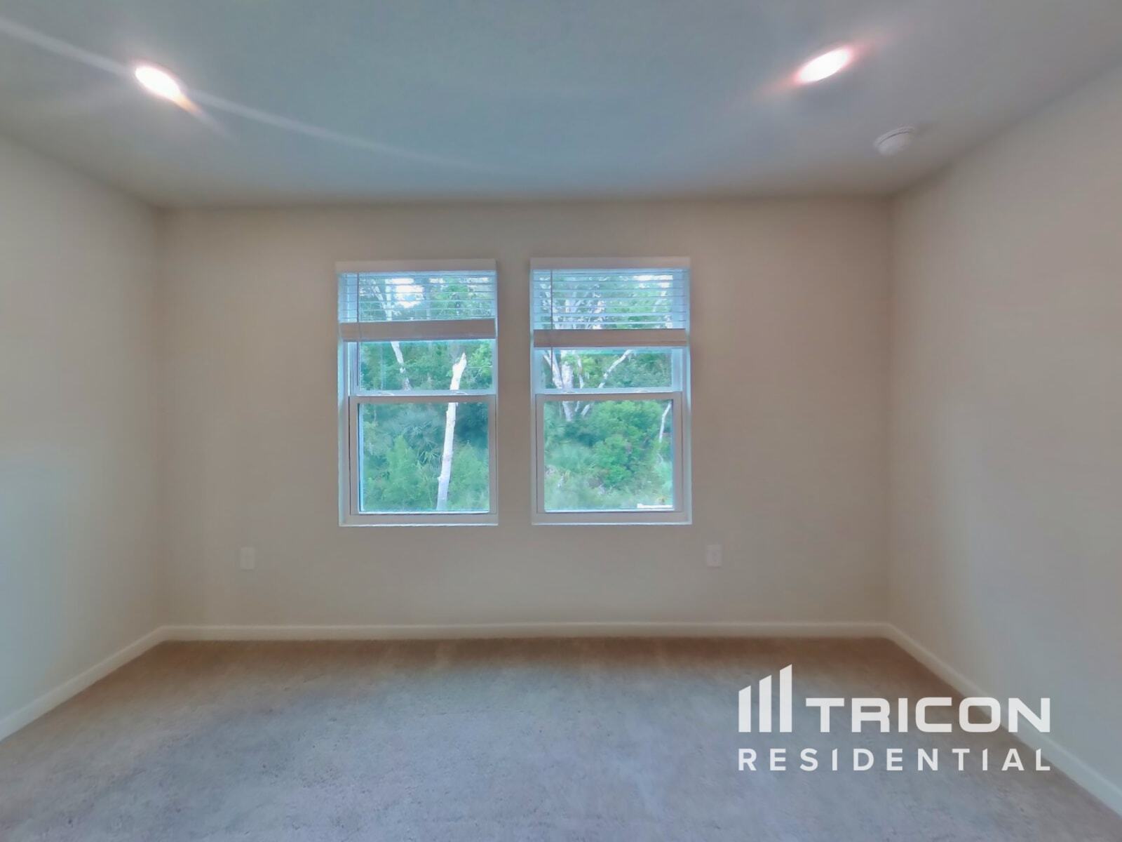 Building Photo - 14918 Macadamia Ln