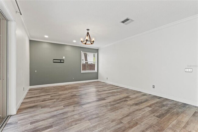 Building Photo - 9307 Poplar Creek Ct
