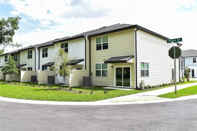 Building Photo - 38061 Elby Ln