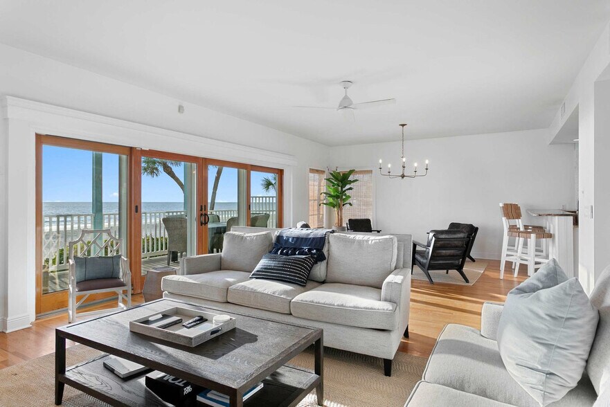 Building Photo - 20060 Gulf Blvd