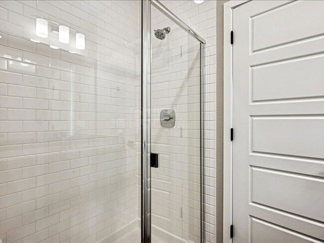 Building Photo - 3073 W Bates Ave