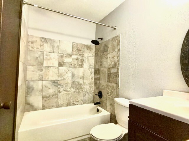 Building Photo - 1827 Polley Ct