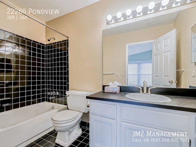 Building Photo - Welcome to this spacious and well-maintain...